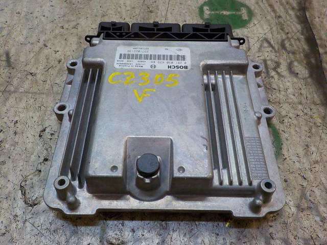 237104128R Renault (RVI)