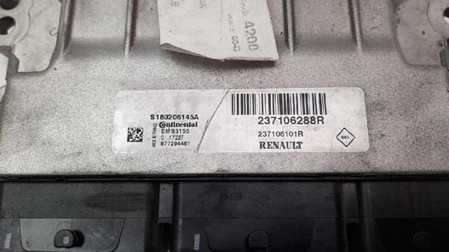 237106288R Unidad de control del motor (ECU)  comprar en Reus