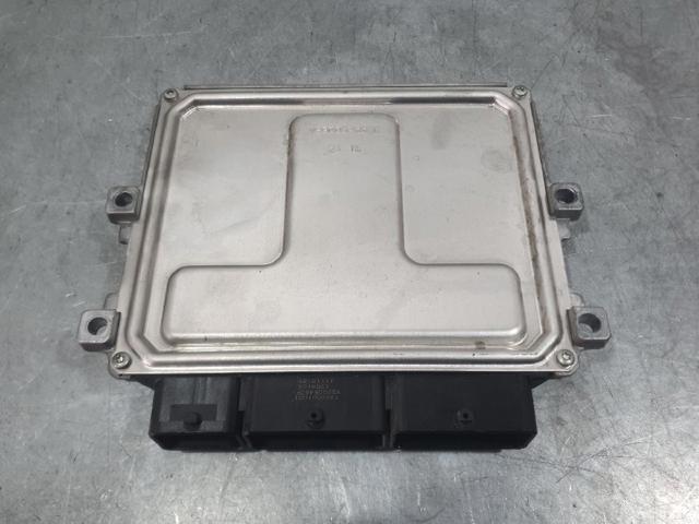 237109221R Unidad de control del motor (ECU)  comprar en Pontevedra