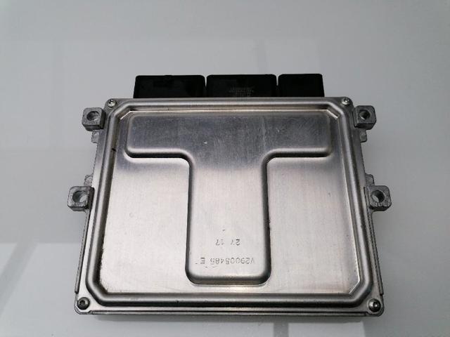 237109221R Unidad de control del motor (ECU)  comprar en Pontevedra