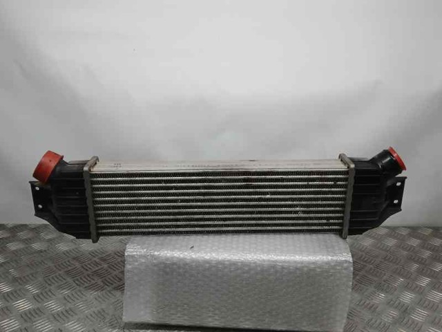 Radiador de aire, intercooler SsangYong Rodius  ()