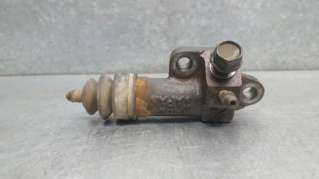 Bomba auxiliar de embrague 2382070C00000 SUZUKI