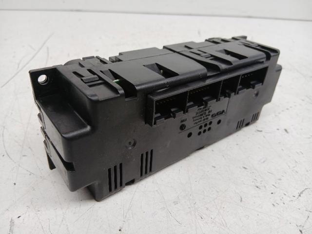 Unidad de control de la ventilación Volkswagen Passat  (2000-2005)