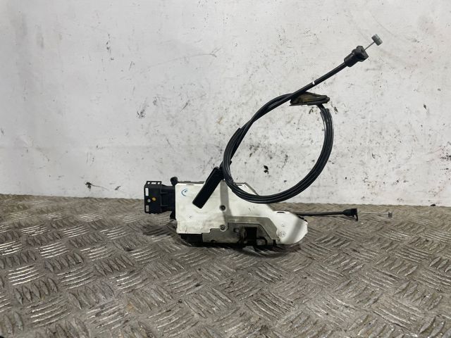24094158 Cerradura de puerta delantera derecha  en stock Granada