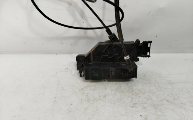24099158 PEUGEOT Cerradura de la puerta trasera derecha comprar Madrid