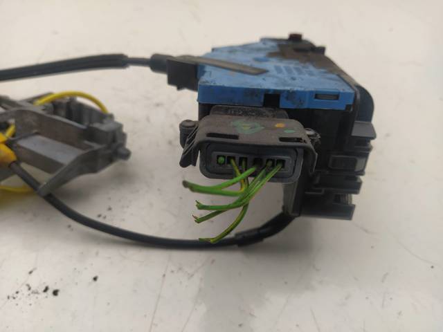 24099158 PEUGEOT Cerradura de la puerta trasera derecha comprar Alcalá