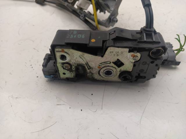 24099158 PEUGEOT Cerradura de la puerta trasera derecha comprar Alcalá