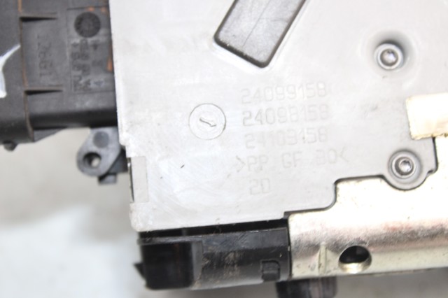 PEUGEOT 24099158 Cerradura de la puerta trasera derecha  disponible Lugo