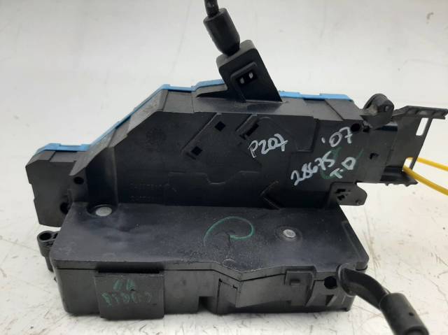 24099158 PEUGEOT Cerradura de la puerta trasera derecha  comprar en Lleida