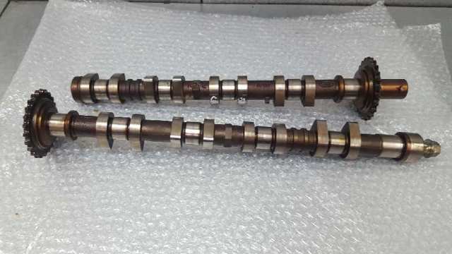 Comprar Árbol de levas de admisión Hyundai Coupe II GK a bajo precio
