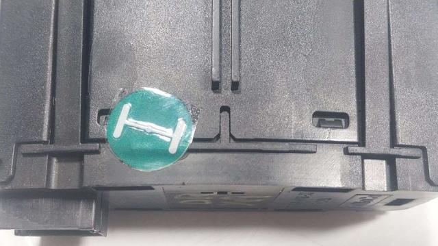 2430314 Interruptor de luces en el tablero  comprar en Zaragoza