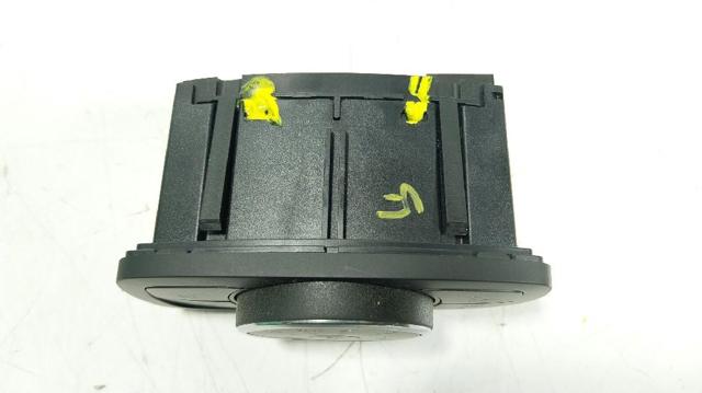 2430314 Interruptor de luces en el tablero comprar Girona