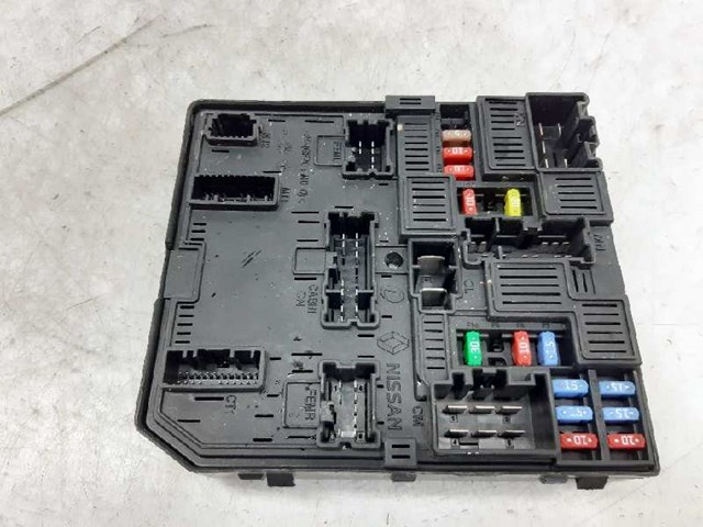 Caja de fusibles 243111HA0A Nissan