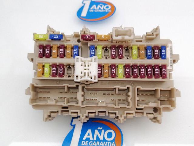 Caja reles Nissan Navara  (D23, D23T)