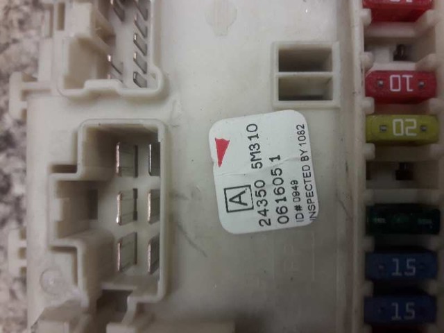 243505M310 NISSAN Caja de fusibles comprar Bilbao