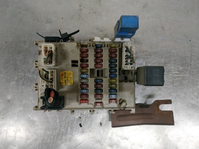 Caja reles Nissan Almera II (N16)