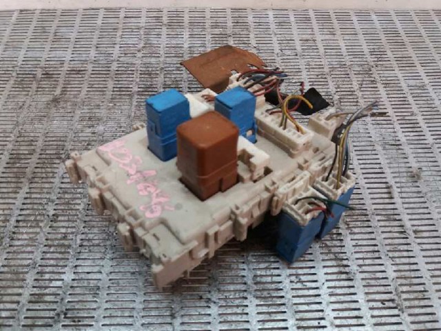 243505M310 NISSAN Caja de fusibles comprar Alcalá