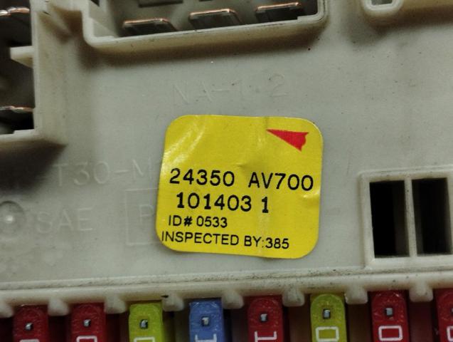 24350AV700 Caja de fusibles trasera interior  comprar en Reus
