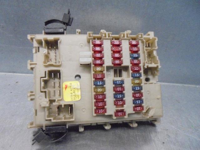 NISSAN 24350AV700 Caja de fusibles trasera interior  comprar en Albacete
