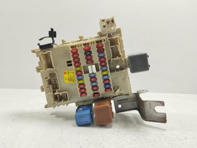 24350AV700 Caja de fusibles trasera interior comprar Girona