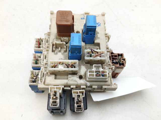 24350AV700 NISSAN Caja de fusibles trasera interior  comprar en Lleida