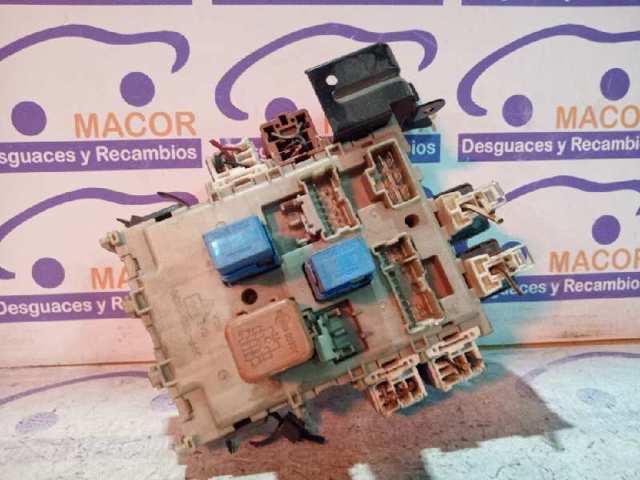 24350AV700 Caja de fusibles trasera interior  comprar en Pontevedra