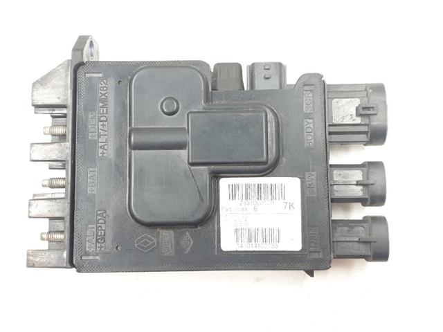 RENAULT 243800010R Caja de fusibles  en stock Salamanca