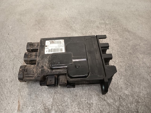 243800011R Módulo de control de batería  en stock Sabadell