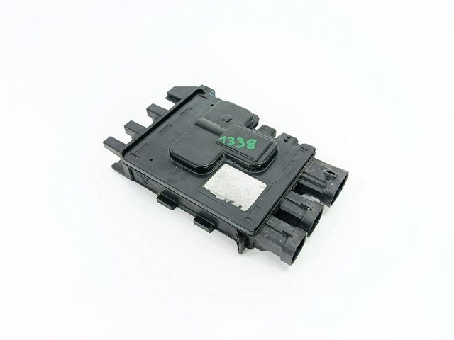 243800011R Renault (RVI)