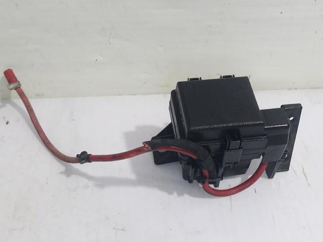 RENAULT 243880001R Carcasa de la caja de fusibles comprar Barcelona
