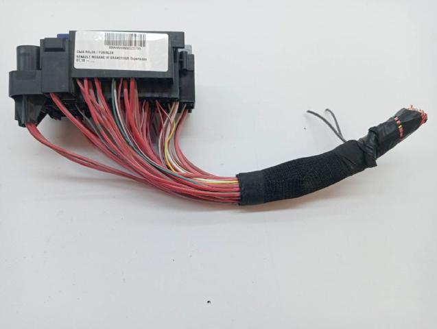 243880001R Renault (RVI)