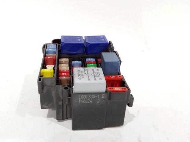 243880001R Carcasa de la caja de fusibles comprar Girona