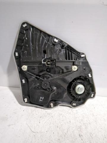 2439037 Ford