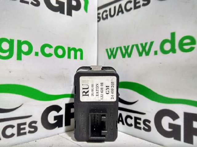 24409205 OPEL Interruptor de elevalunas delantera izquierda  en stock Huelva