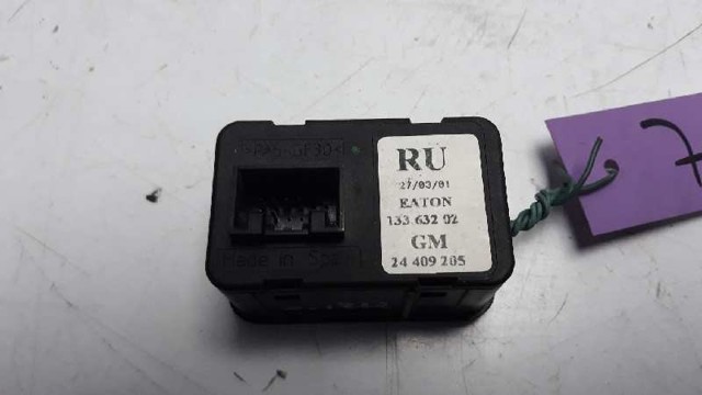OPEL 24409205 Interruptor de elevalunas delantera izquierda  en stock Valencia