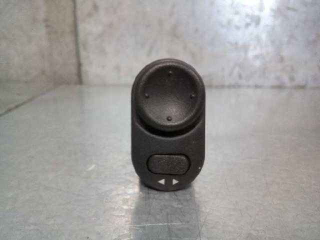 Módulo de espejos retrovisores en la puerta 24411034 OPEL