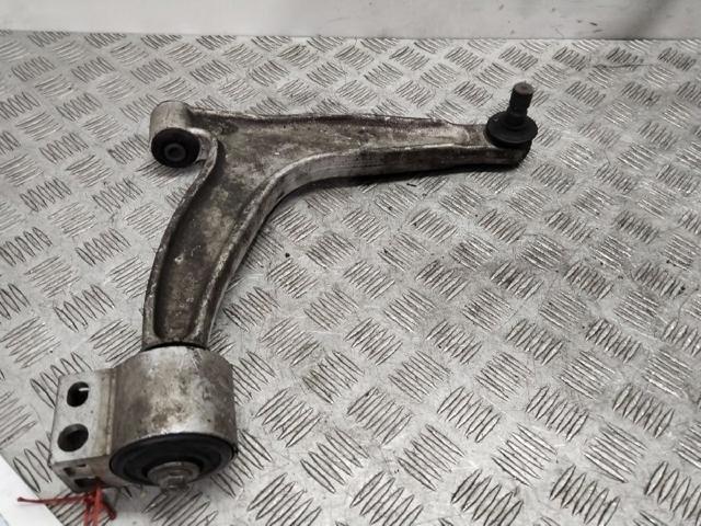 24413016 OPEL Brazo inferior derecho de la suspensión delantera comprar Madrid