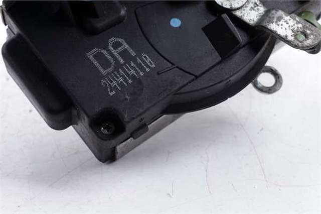 24414110 Cerradura de puerta delantera izquierda  comprar en Zaragoza