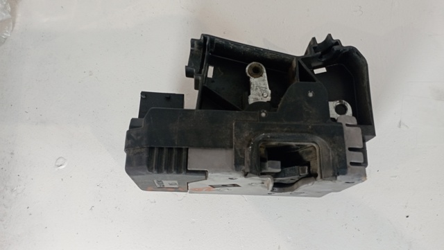 Cerradura delantera izquierda para Opel Zafira  (F75)