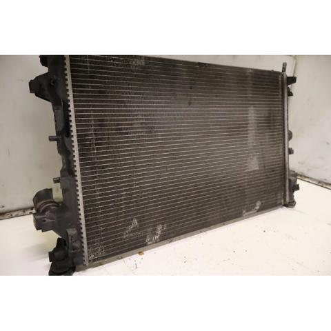 OPEL 24418345 Radiador  en stock Salamanca