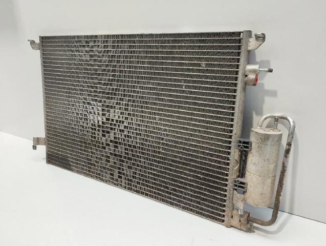 OPEL 24418362 Condensador de aire acondicionado  comprar en Ponferrada