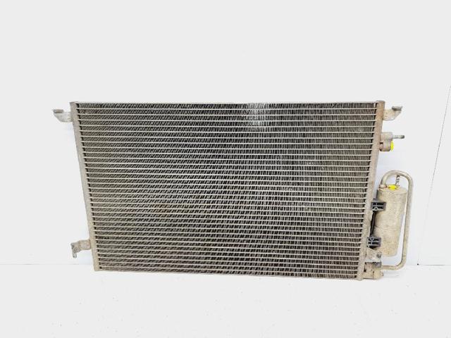 24418362 Condensador de aire acondicionado  disponible Málaga