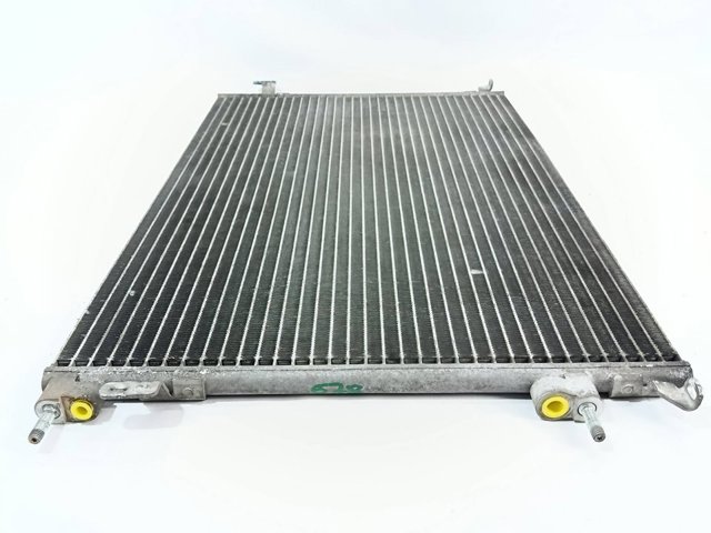 24418363 Condensador de aire acondicionado  disponible Málaga