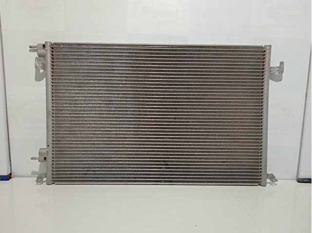 Condensador / radiador  aire acondicionado para opel vectra c 2.2 dti 16v (f69) y22dtr 24418363