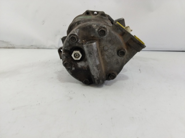 24421642 Compresor de aire acondicionado  en stock Sabadell