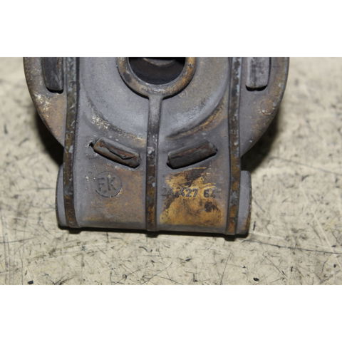 Soporte de motor trasero Opel Zafira F75