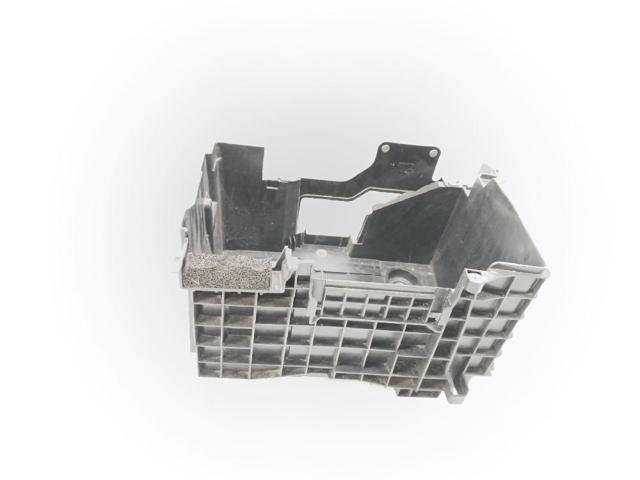 244280018R Renault (RVI)
