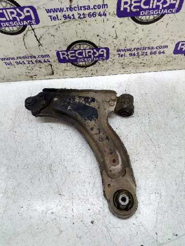Brazo inferior derecho de la suspensión delantera 24428978 OPEL