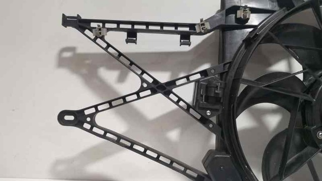 OPEL 24431828 Difusor del radiador de refrigeración con motor y hélice  comprar en Murcia