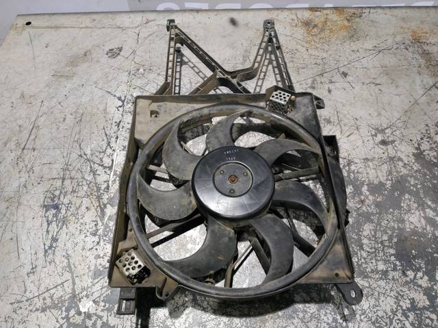 24431828 Opel